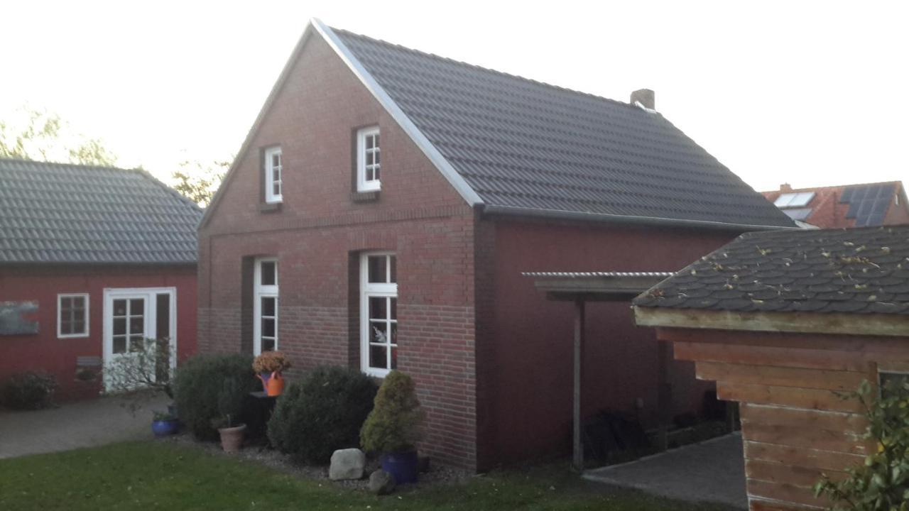 Sommerhaus Esens Eksteriør bilde